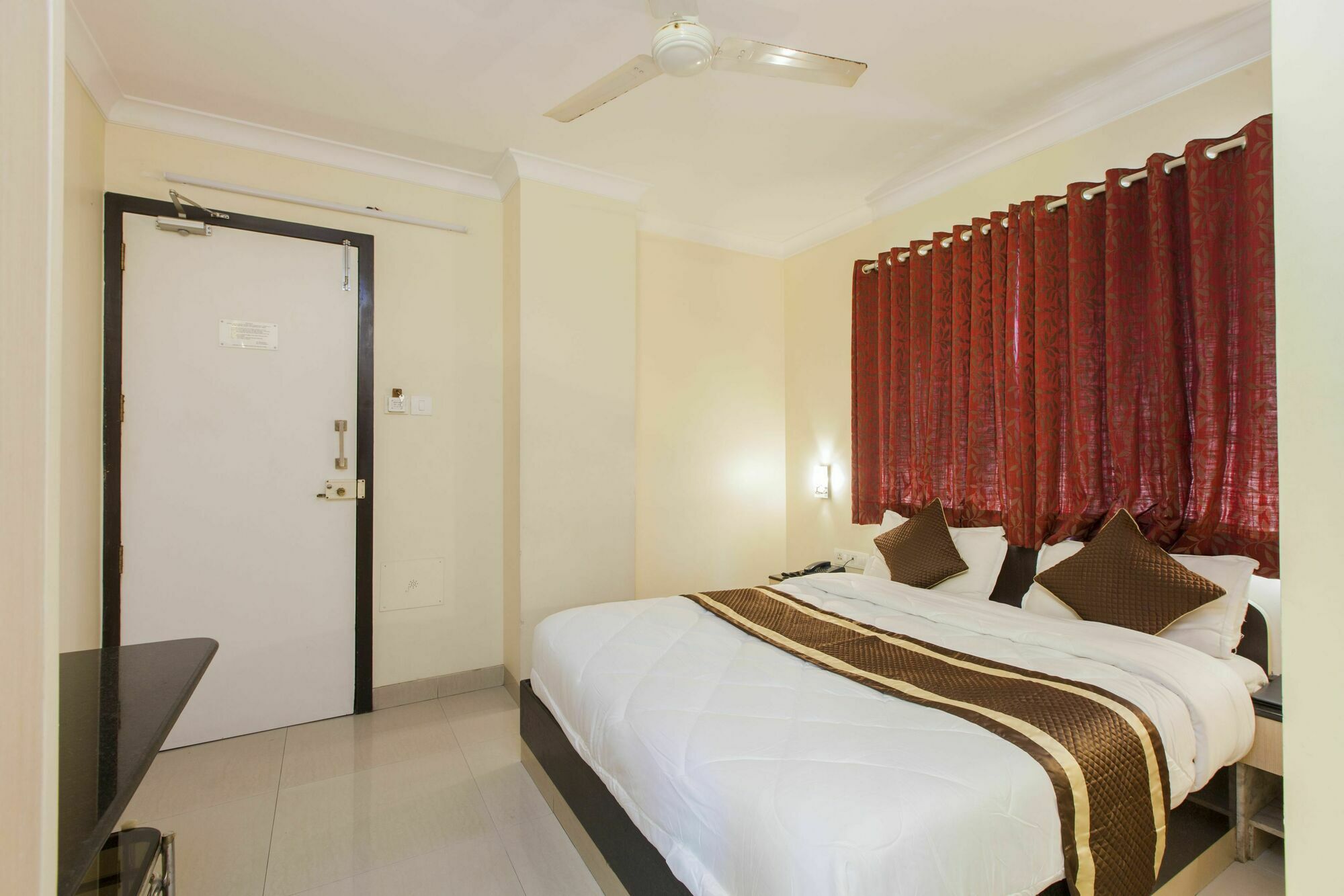 Hotel Linkway Bombaim Exterior foto